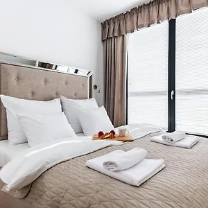  Apartament Airport Lirowa - P&o Serviced
